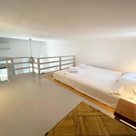 Cycladic Modern In The Heart Of Parikia *
