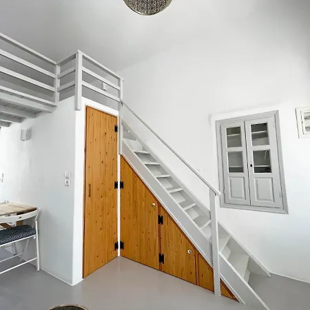 アパート Cycladic Modern In The Heart Of Parikia *