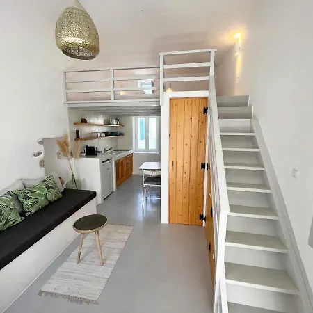 Cycladic Modern In The Heart Of Parikia パロス島