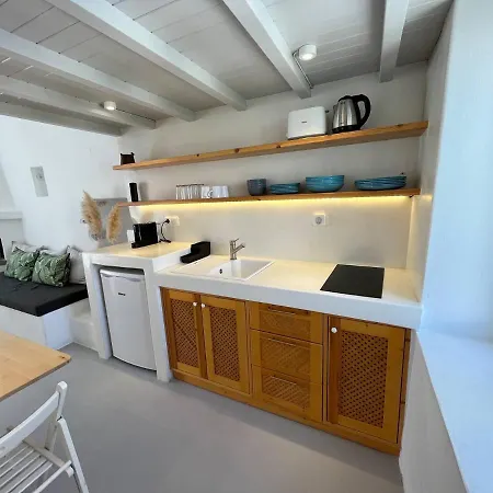 Cycladic Modern In The Heart Of Parikia *